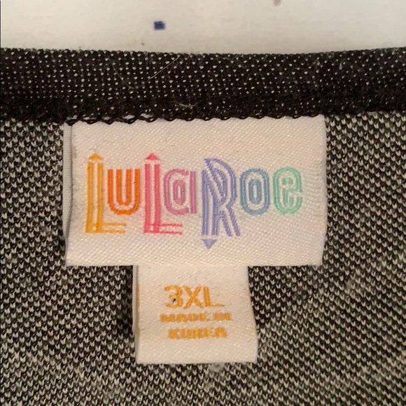 LuLaRoe top - Picture 4 of 4